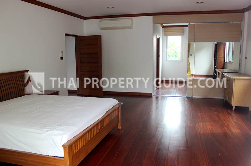 House in Sukhumvit 