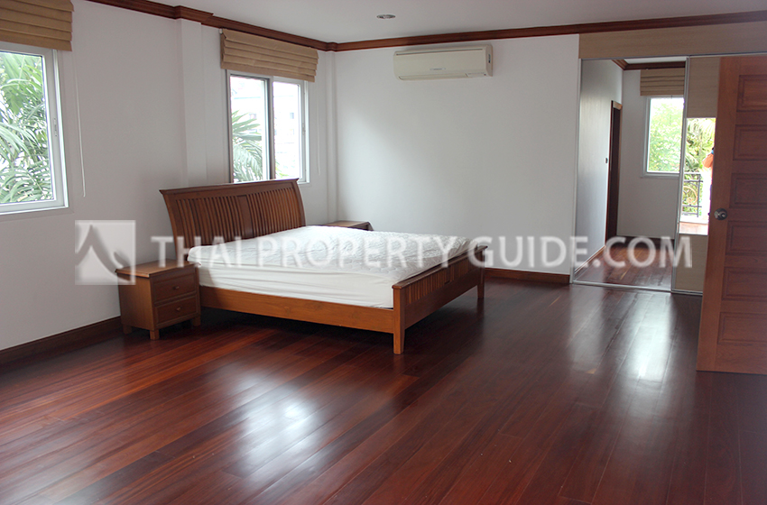 House in Sukhumvit 
