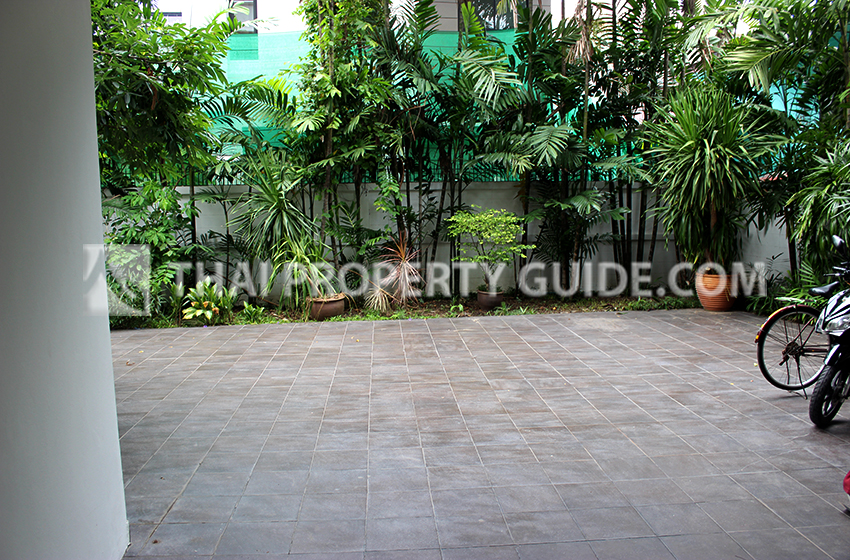 House in Sukhumvit 