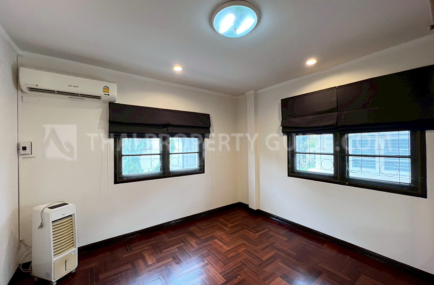 House in Sukhumvit 