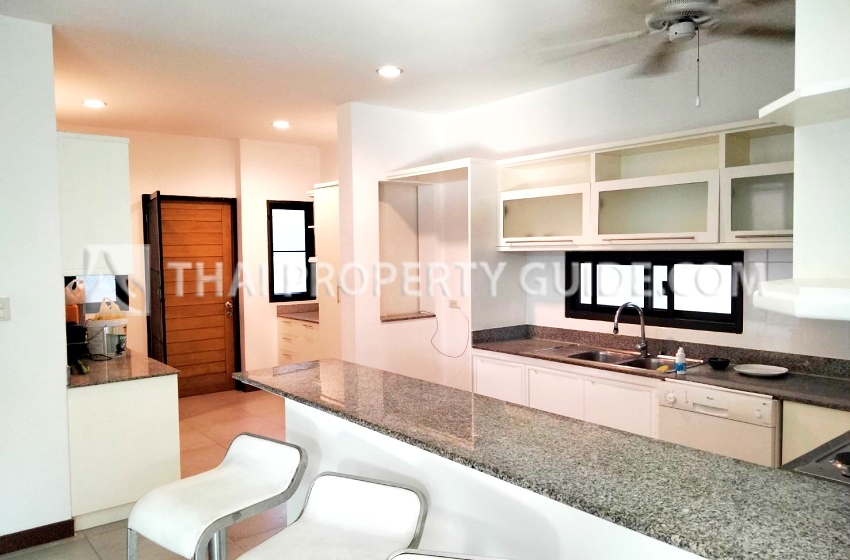 House with Private Pool in Chaengwattana (near Nichada Thani) 