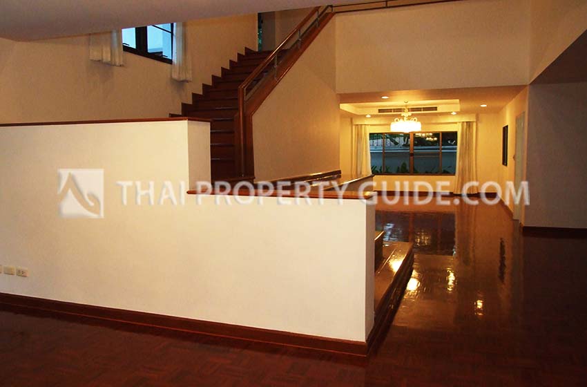 House with Private Pool in Nichada Thani 
