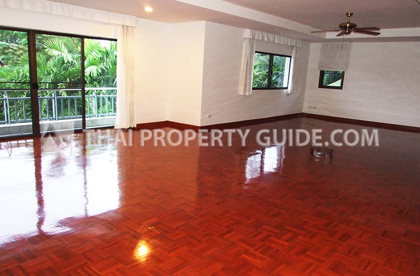House with Private Pool in Nichada Thani 