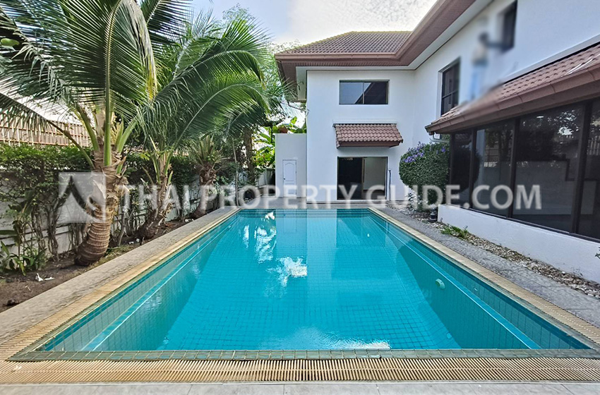 House with Private Pool for sale in Nichada Thani