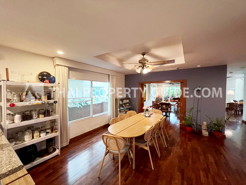 House with Private Pool in Nichada Thani 