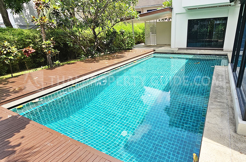 House with Private Pool in Nichada Thani 