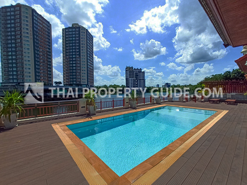 House with Private Pool for rent in Nichada Thani
