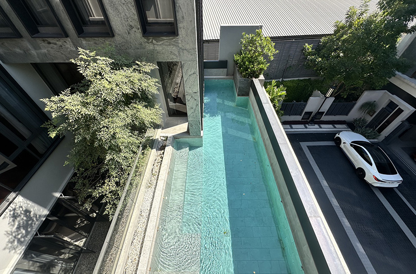 House with Private Pool for rent in Pattanakarn