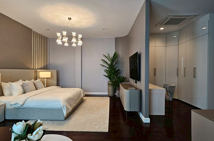 House with Private Pool in Pattanakarn 