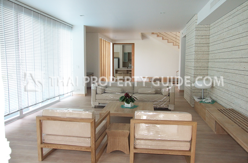 House with Private Pool in Sukhumvit 