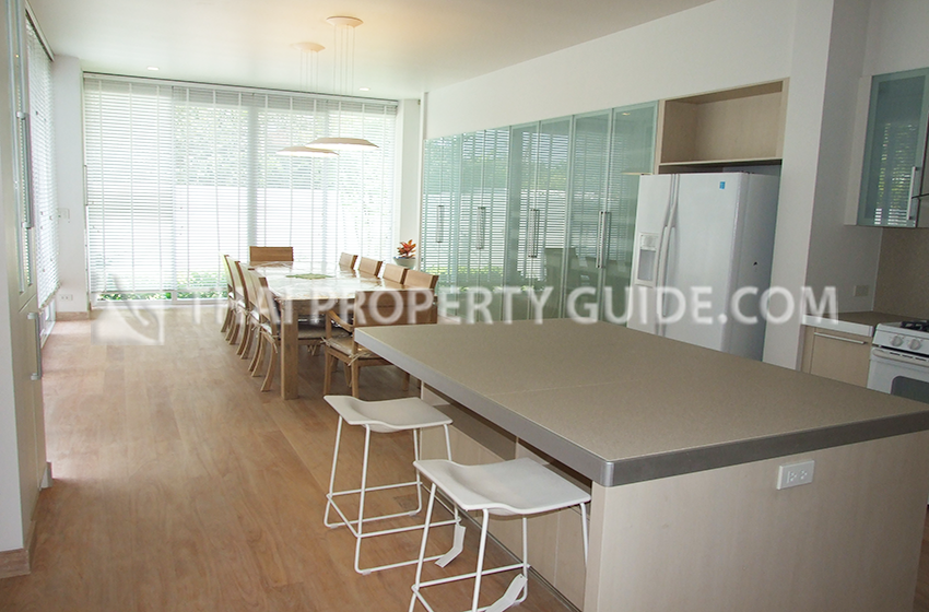 House with Private Pool in Sukhumvit 