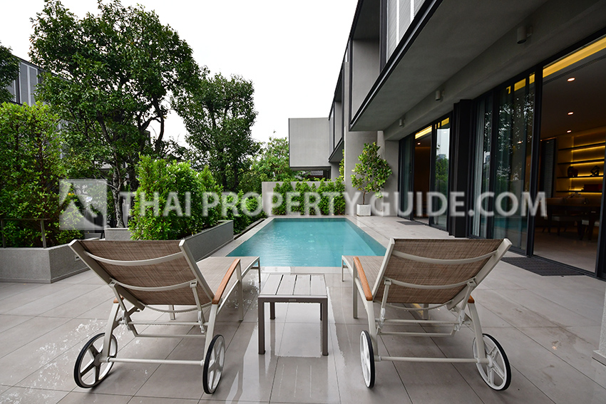 House with Private Pool for rent in Sukhumvit