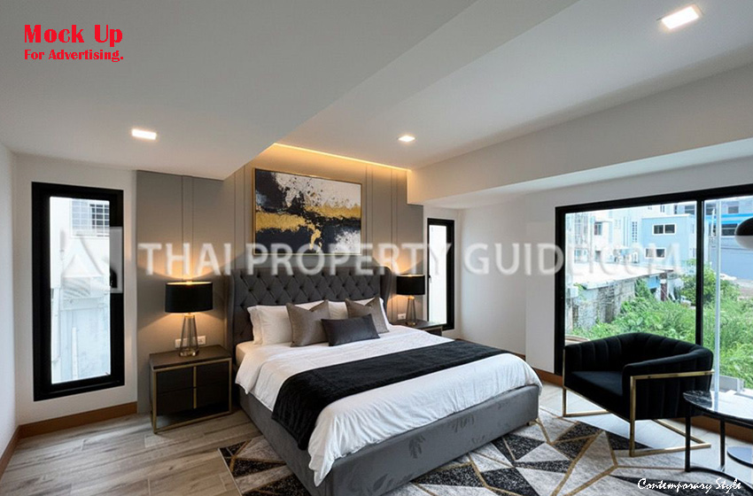 House with Private Pool in Sukhumvit 