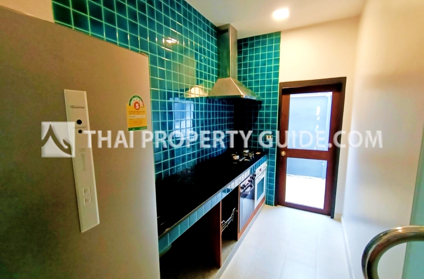 House with Private Pool in Sukhumvit 