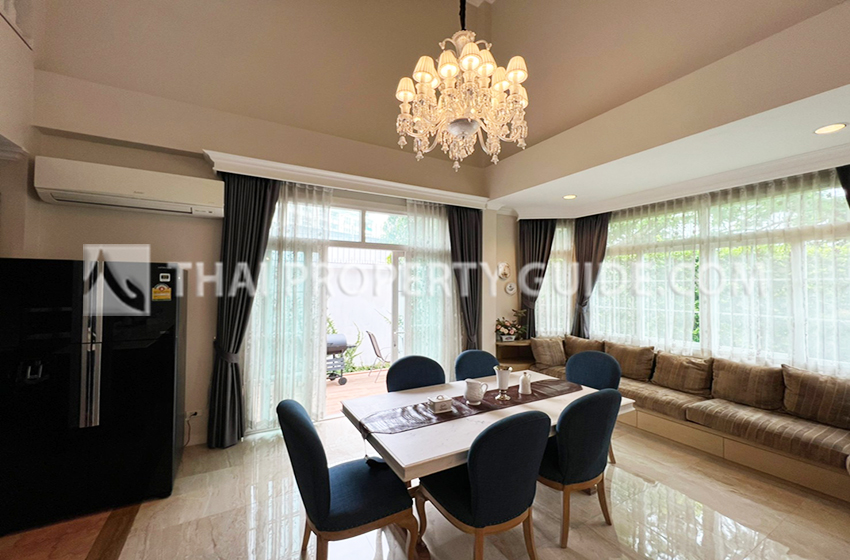 House with Shared Pool in Bangnatrad 