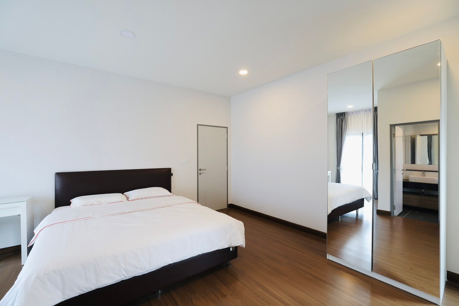 House with Shared Pool in Bangnatrad 