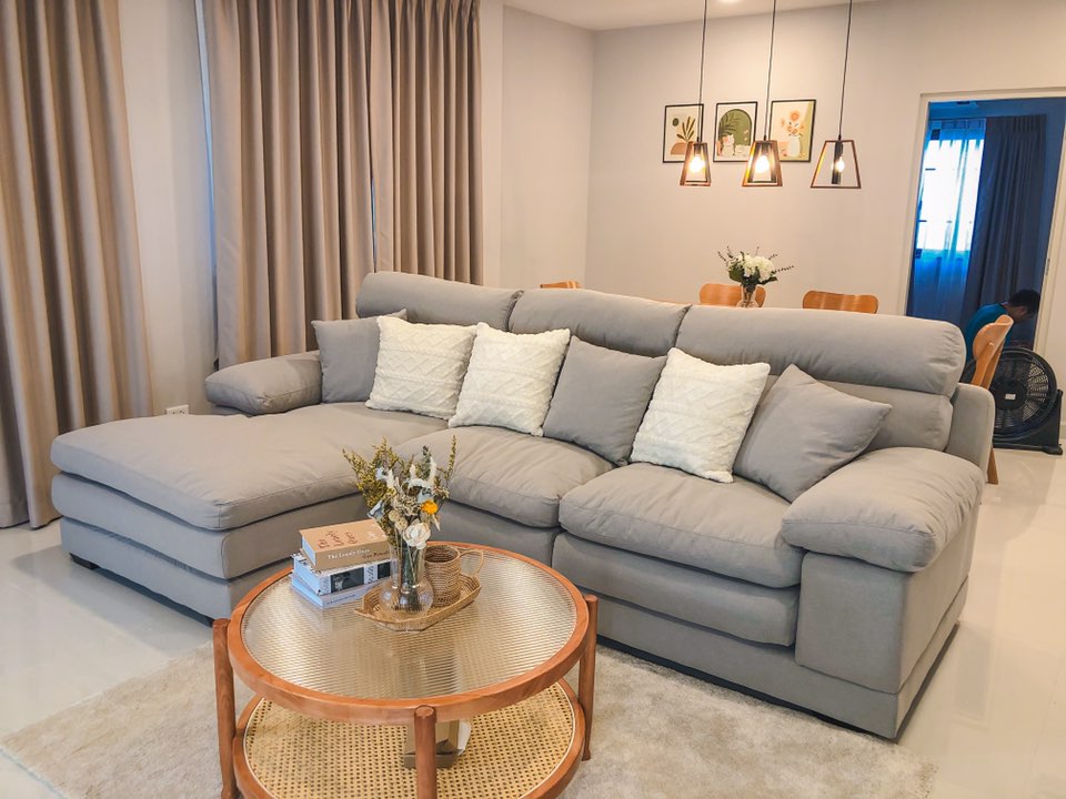 House with Shared Pool in Bangnatrad 