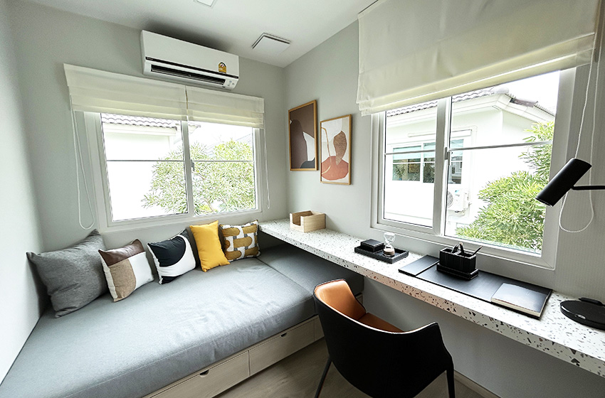 House with Shared Pool in Bangnatrad 