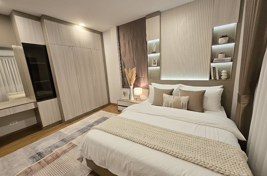 House with Shared Pool in Bangnatrad 