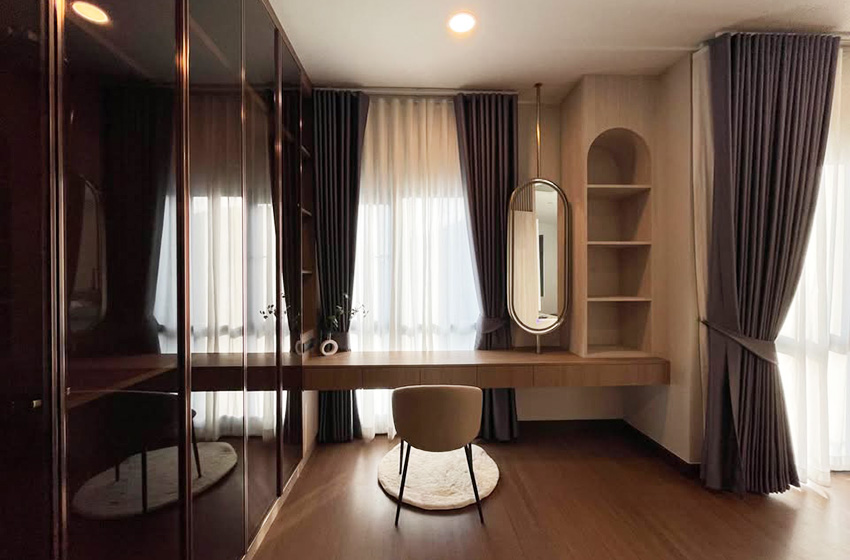 House with Shared Pool in Bangnatrad 