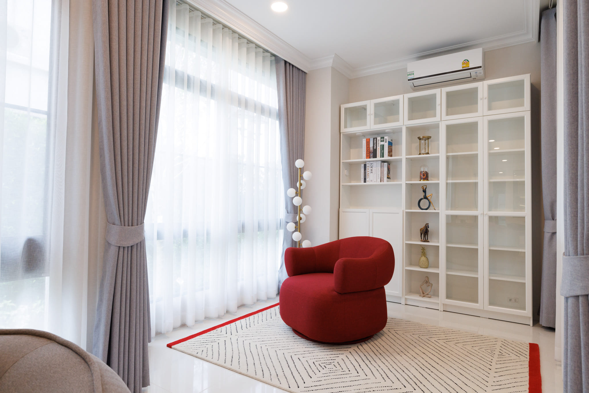 House with Shared Pool in Krung Thep Kritha 