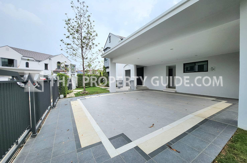 House with Shared Pool in Krung Thep Kritha 