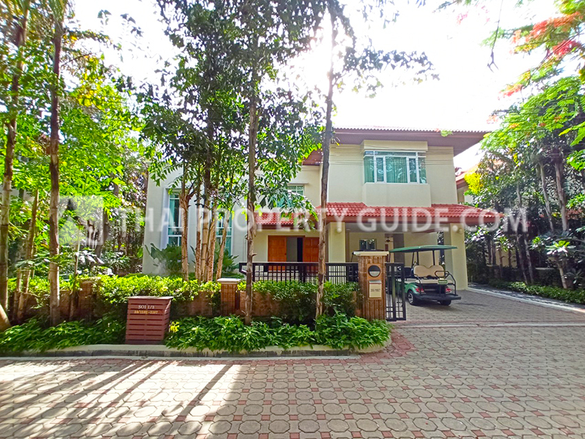 House with Shared Pool in Nichada Thani