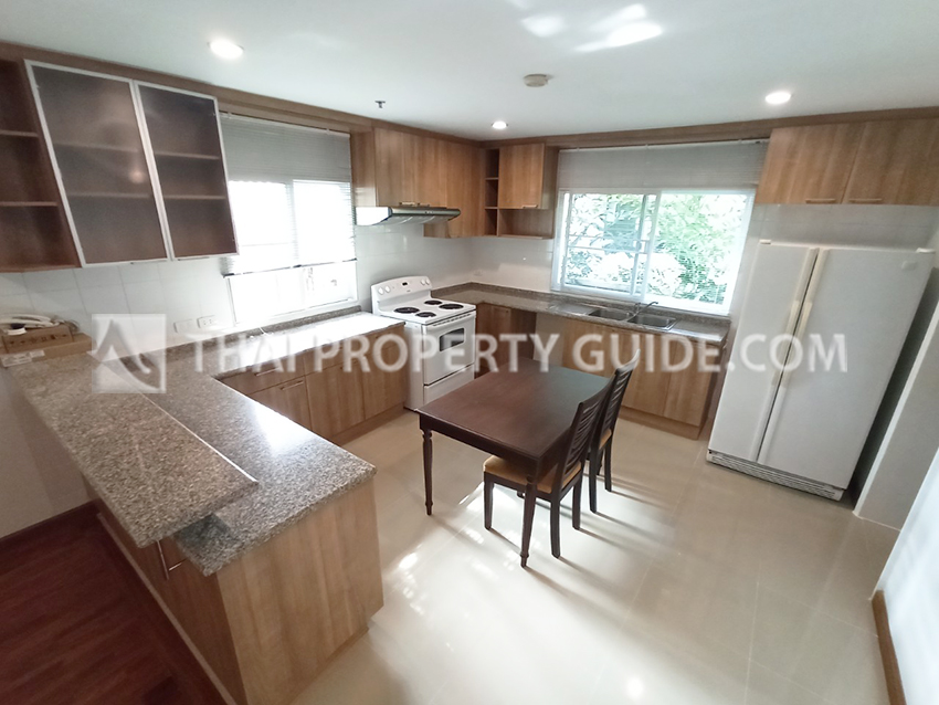 House with Shared Pool in Nichada Thani 