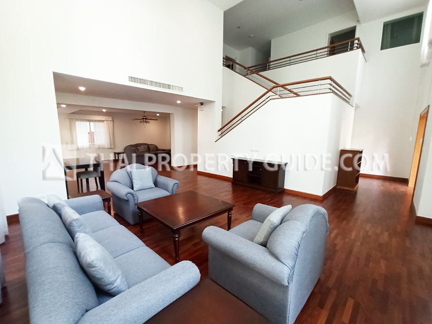 House with Shared Pool in Nichada Thani 