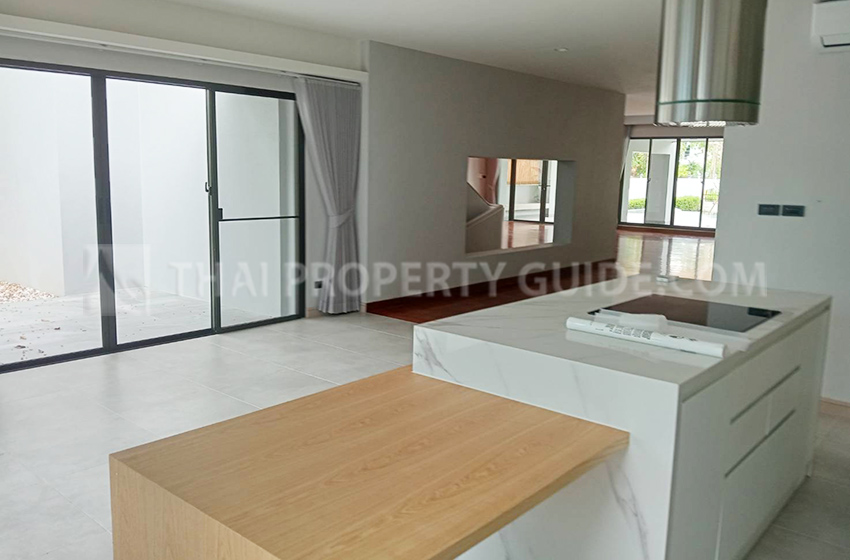 House with Shared Pool in Nichada Thani 