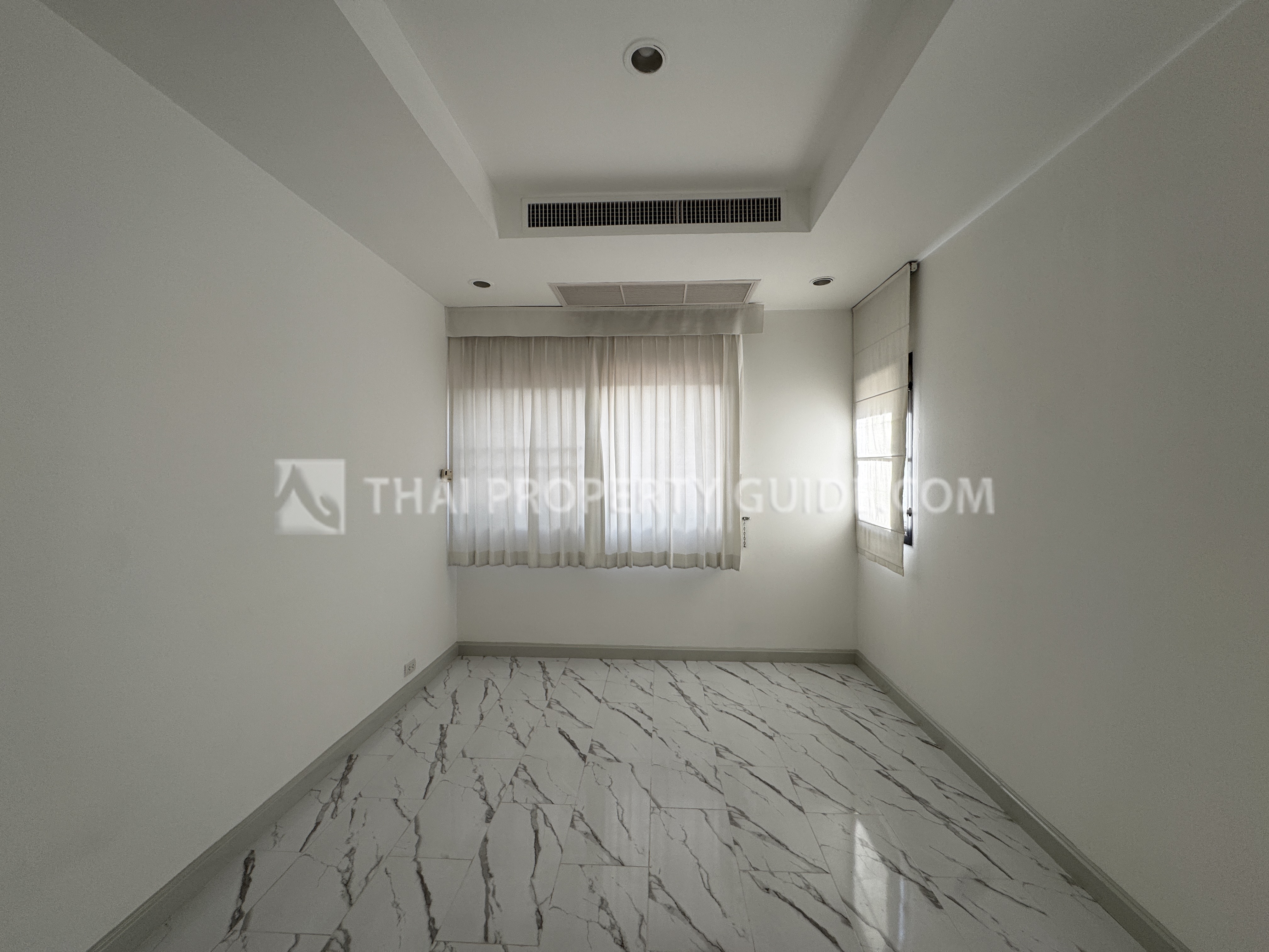 House with Shared Pool in Nichada Thani 