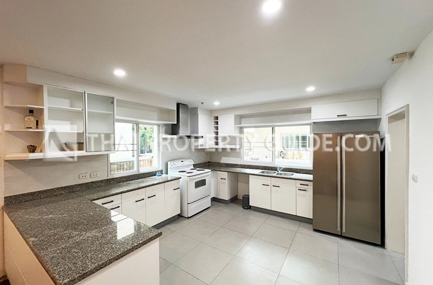 House with Shared Pool in Nichada Thani 