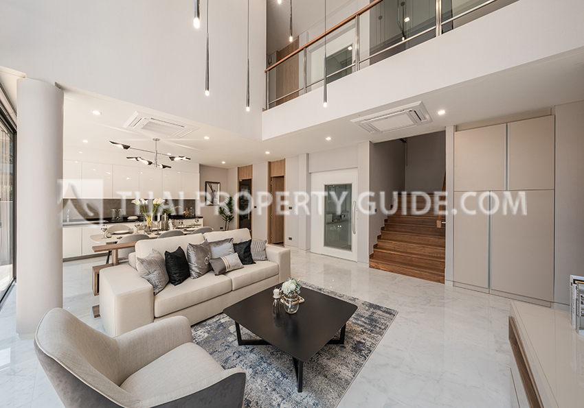 House with Shared Pool in Rama 3 