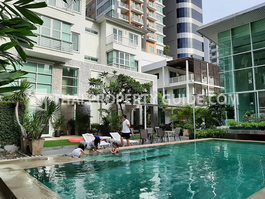House with Shared Pool in Sukhumvit 