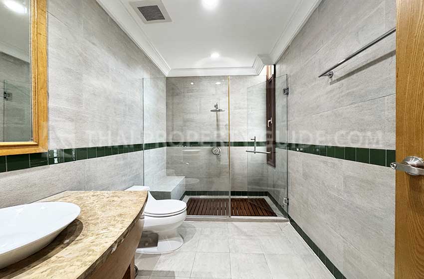 House with Shared Pool in Sukhumvit 