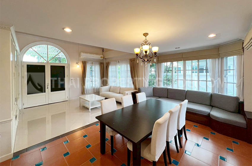 House with Shared Pool in Sukhumvit 