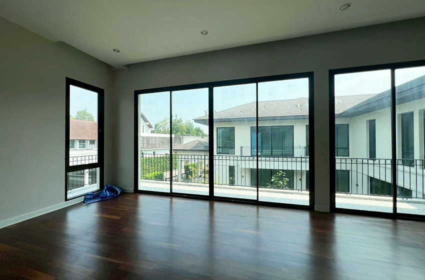 House with Shared Pool in Sukhumvit 