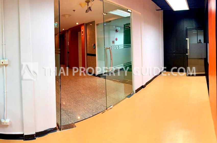 Office For Rent in Sukhumvit 