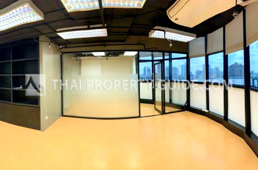 Office For Rent in Sukhumvit 