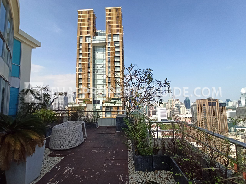 Penthouse in Ploenchit 