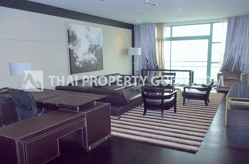 Penthouse in Sathorn 