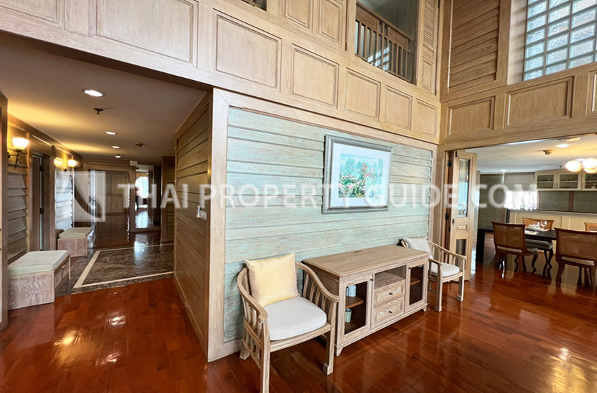 Penthouse in Sathorn 