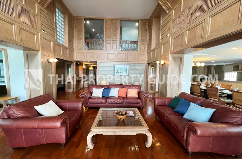 Penthouse in Sathorn 