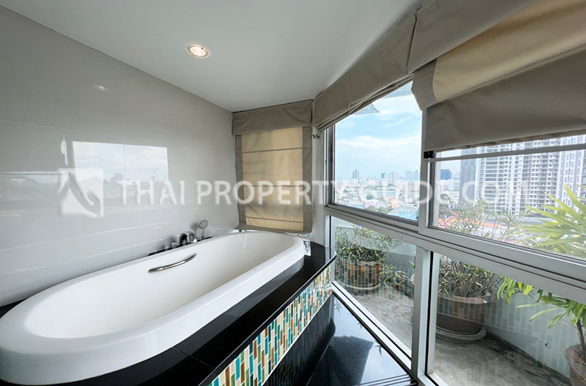 Penthouse in Sathorn 
