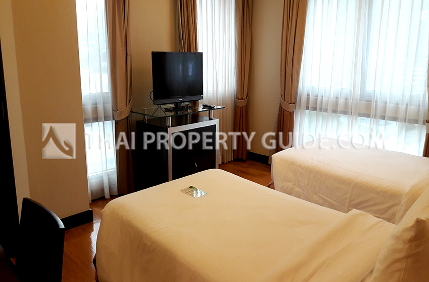 Service Apartment in Ploenchit 
