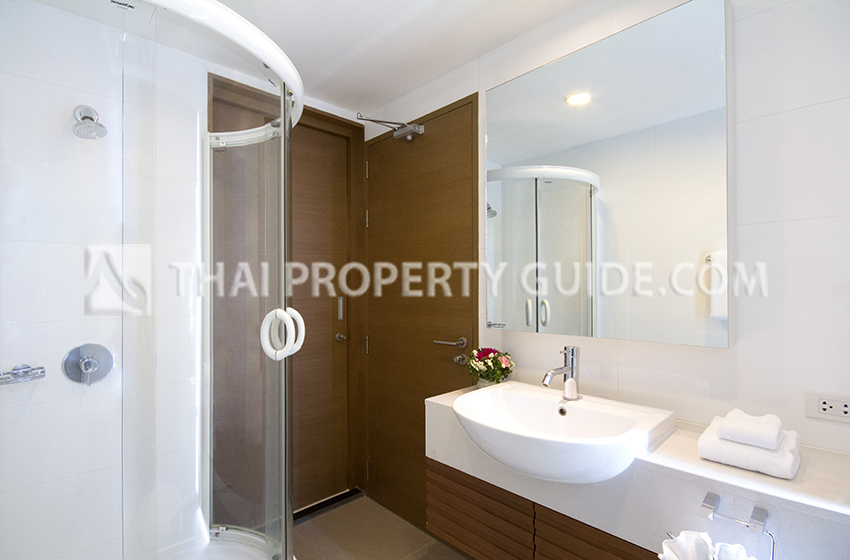 Service Apartment in Ploenchit 