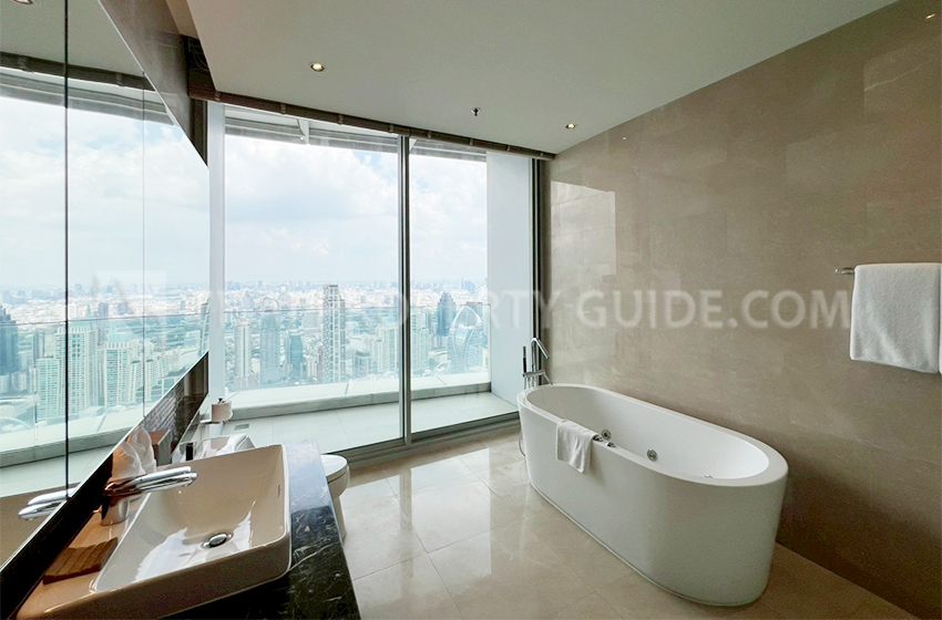 Service Apartment in Ploenchit 