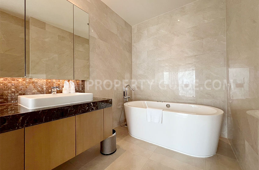 Service Apartment in Ploenchit 