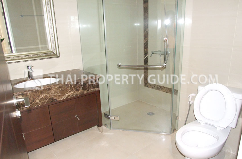 Service Apartment in Sukhumvit 