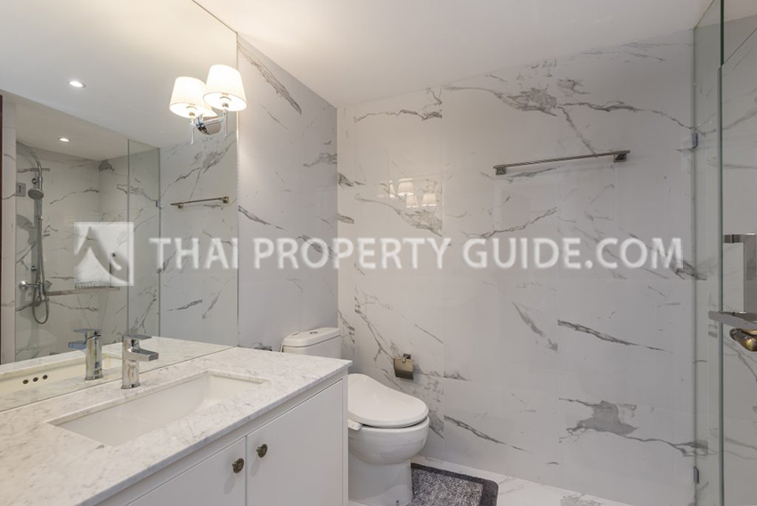 Service Apartment in Sukhumvit 